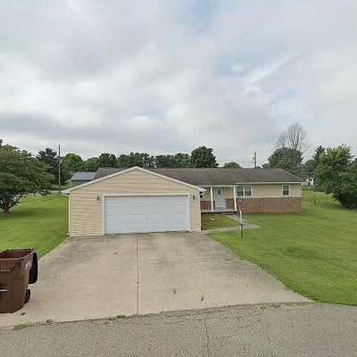 1424 Maple Grove Rd, Chillicothe, OH 45601