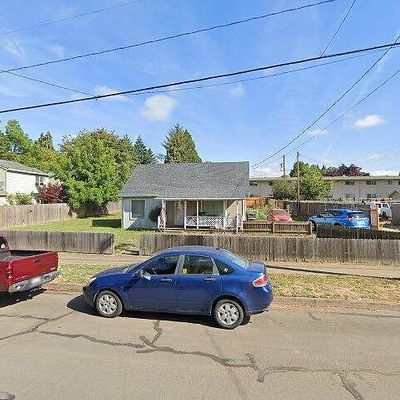 144 W E St, Springfield, OR 97477