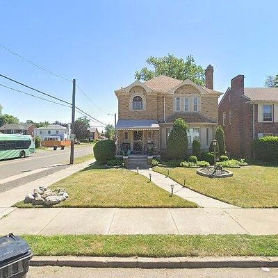 18114 Indiana St, Detroit, MI 48221