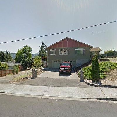 1821 Nw Valley View Dr, Roseburg, OR 97471