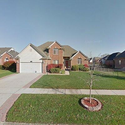 18459 Cheryl Dr, Macomb, MI 48044