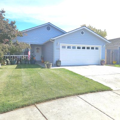 1885 Regal Ave, Medford, OR 97501