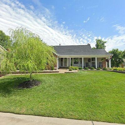 19 Connemara Rd, Saint Peters, MO 63376