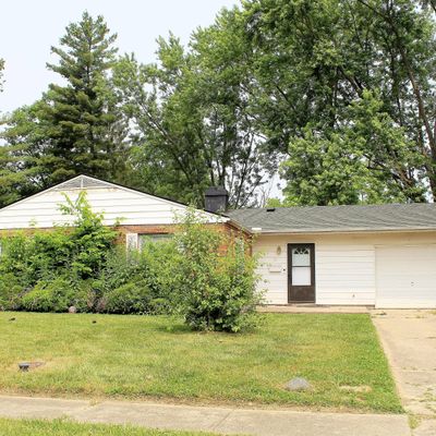 19 Strader Dr, Dayton, OH 45426