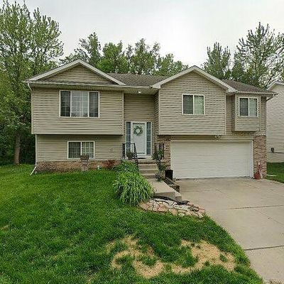 19 Wallace Ave, Council Bluffs, IA 51501