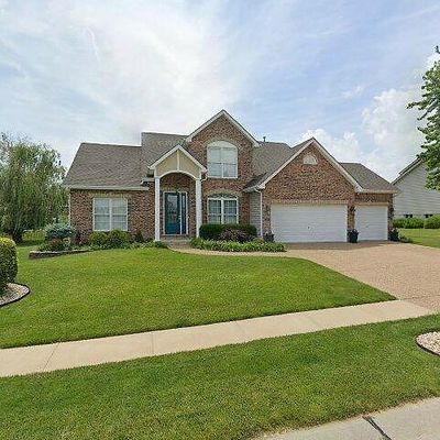 1910 Brothers Ct, Saint Peters, MO 63376