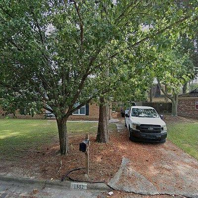 1932 Neptune Dr, Augusta, GA 30906