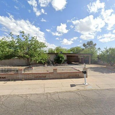 2010 E Wyoming St, Tucson, AZ 85706