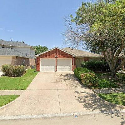 202 Lakefront Dr, Wylie, TX 75098