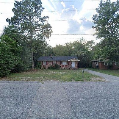 1672 Wellons Dr, Fayetteville, NC 28304