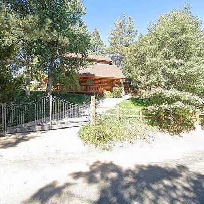 1684 Grass Valley Rd, Lake Arrowhead, CA 92352