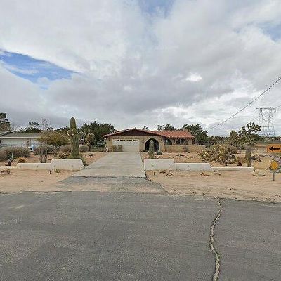 17050 Seaforth St, Hesperia, CA 92345