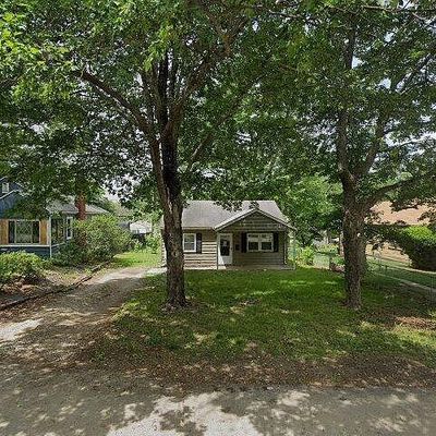 1720 S Hardy Ave, Independence, MO 64052