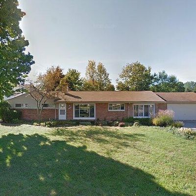 1766 Ashstan Dr, Walled Lake, MI 48390