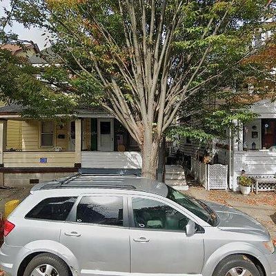 18 Hobart Ave, Trenton, NJ 08629