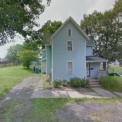 221 Berger St S, East Canton, OH 44730