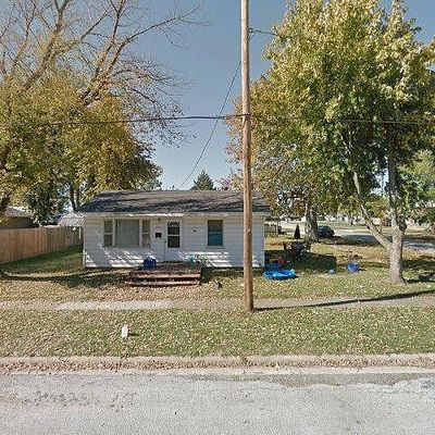221 N Roodhouse Ave, Roodhouse, IL 62082