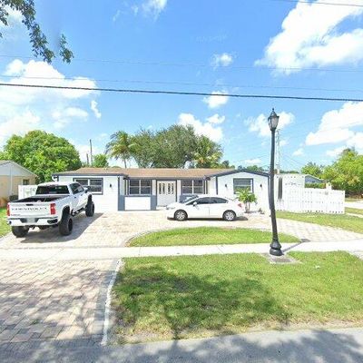 2210 Nw 61 St Ave, Sunrise, FL 33313