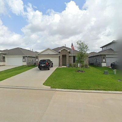 2222 Strong Horse Dr, Conroe, TX 77301