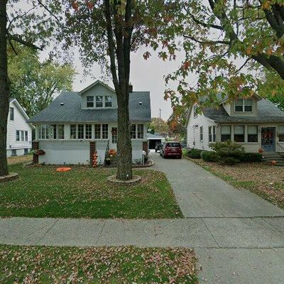 22223 Lanse St, Saint Clair Shores, MI 48081