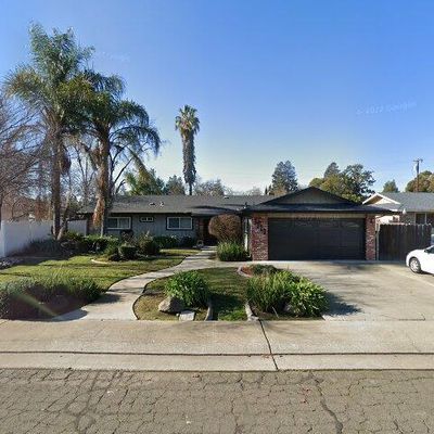 2223 Oregon Ave, Stockton, CA 95204