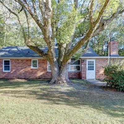 2233 Mason Dr, Savannah, GA 31404