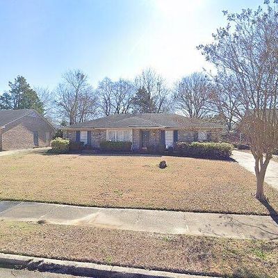 2273 E Aberdeen Dr, Montgomery, AL 36116