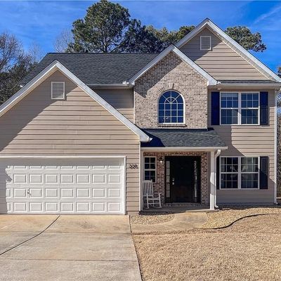 228 Augusta Woods Dr, Villa Rica, GA 30180