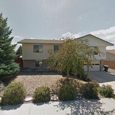 2288 James St, Montrose, CO 81401