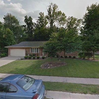 231 Apple Valley Dr, Lewisburg, OH 45338