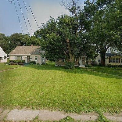 2378 Telegraph Rd, Davenport, IA 52804