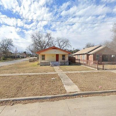 2401 Lincoln Ave, Fort Worth, TX 76164