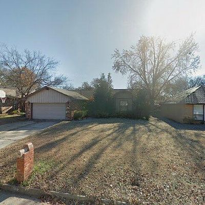 2416 Appleway St, Edmond, OK 73013