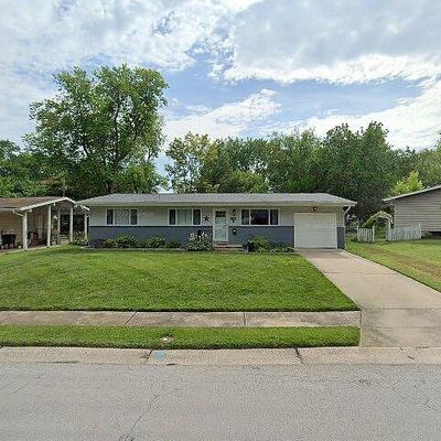 2429 W Adams St, Saint Charles, MO 63301