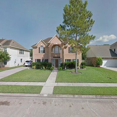 2434 Kilgarney Keep St, Dickinson, TX 77539