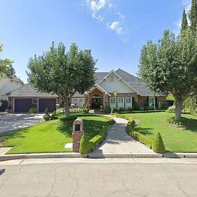 2496 W Bedford Ave, Fresno, CA 93711