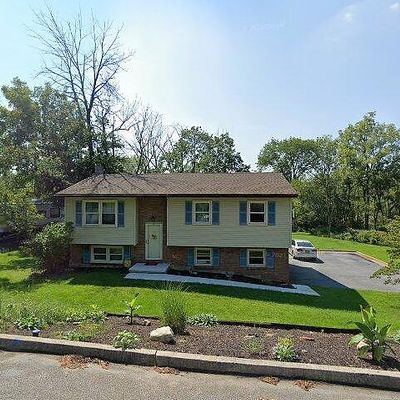 25 Fisher St, Jonestown, PA 17038