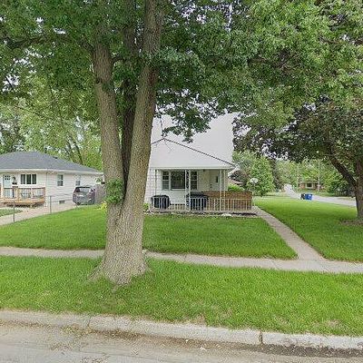 2501 Sampson St, Des Moines, IA 50316