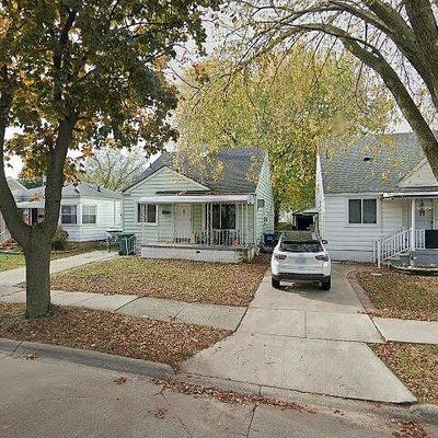 2085 Paris Ave, Lincoln Park, MI 48146