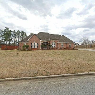 211 Spanish Trl, Kathleen, GA 31047