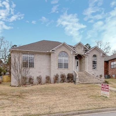 213 Summit Valley Cir, Maumelle, AR 72113