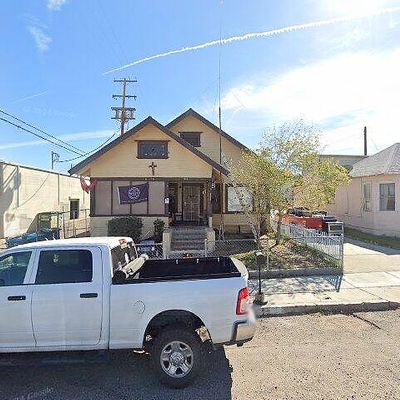 215 G St, Needles, CA 92363