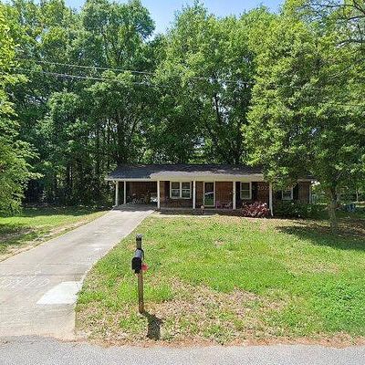 217 Shields St, Winder, GA 30680