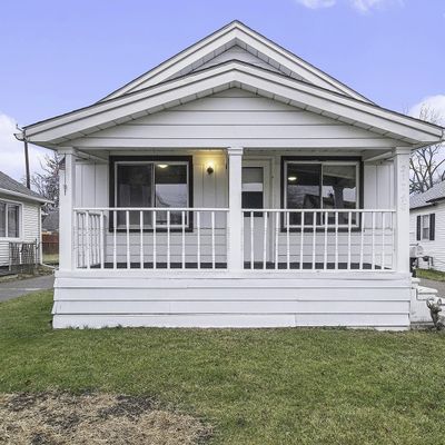 21746 Nevada Ave, Eastpointe, MI 48021