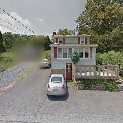 218 Albright Rd, Newmanstown, PA 17073