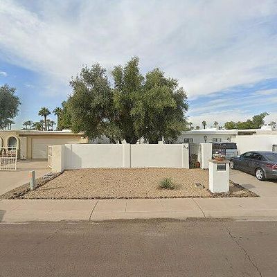 218 Laguna Dr E, Litchfield Park, AZ 85340