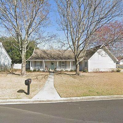 220 Jennifer Cir, Valdosta, GA 31605