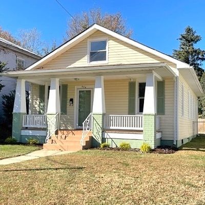 220 Lafayette Ave, Colonial Heights, VA 23834