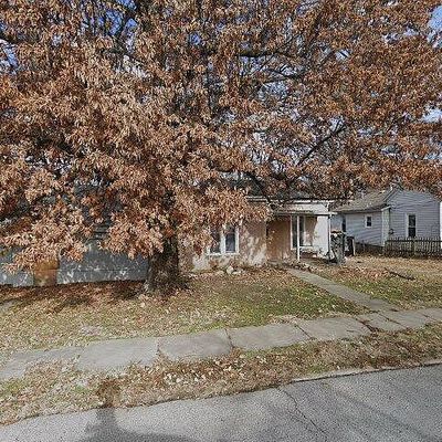 220 W College St, Independence, MO 64050