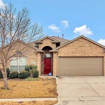 2808 Morning Star Dr, Fort Worth, TX 76131